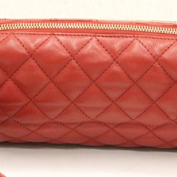 Chanel Quilted Lambskin Red Waist Bag Fanny Pack Gold Hardware 28373806 - Picture 8 of 16